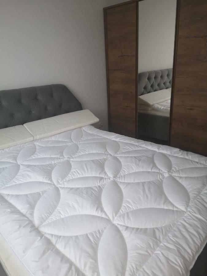Apartament Przy Aquaparku Radom Exterior foto